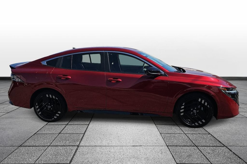 Used 2026 Nissan Sentra SR w/ SR All Weather Package FWD image 4