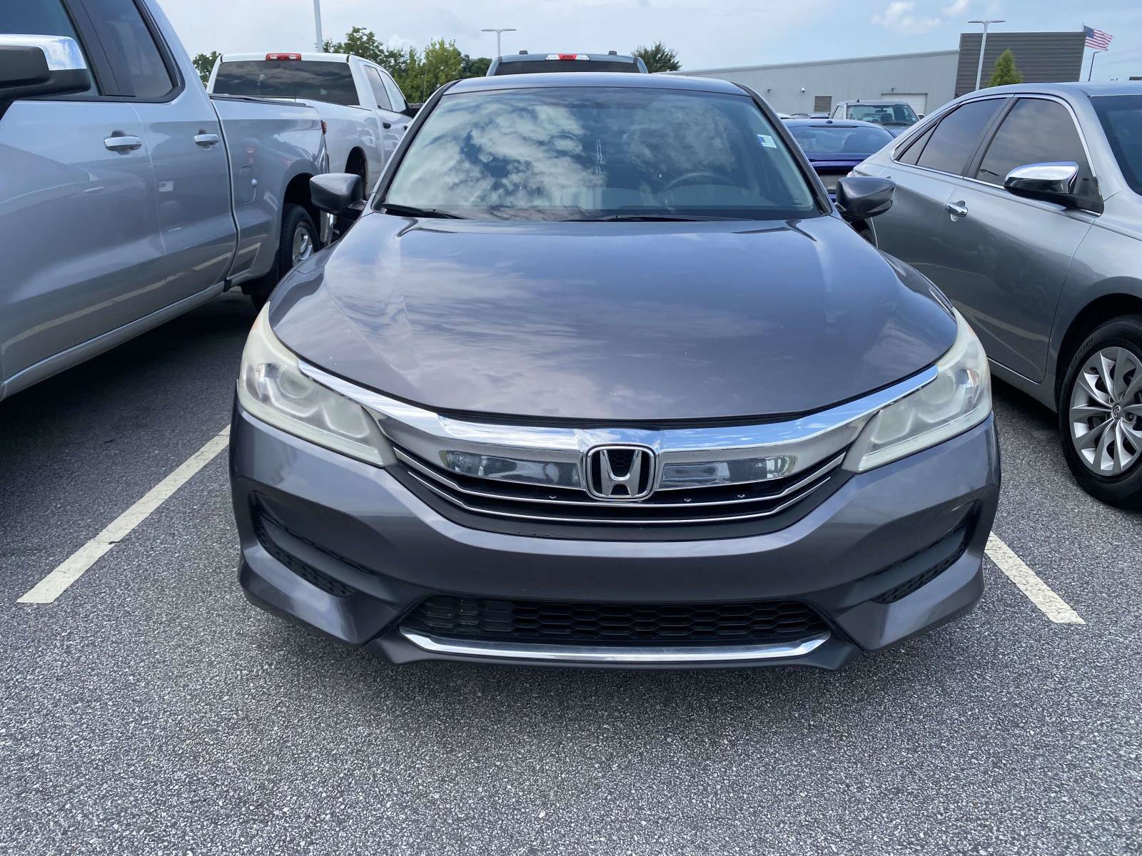 Used 2017 Honda Accord LX video 2