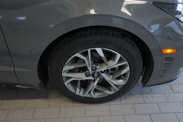 Used 2023 Hyundai Sonata SEL w/ Winter Weather Package image 15