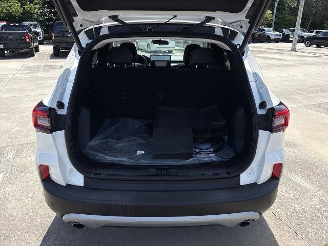 Certified 2024 Ford Escape SE FWD image 30