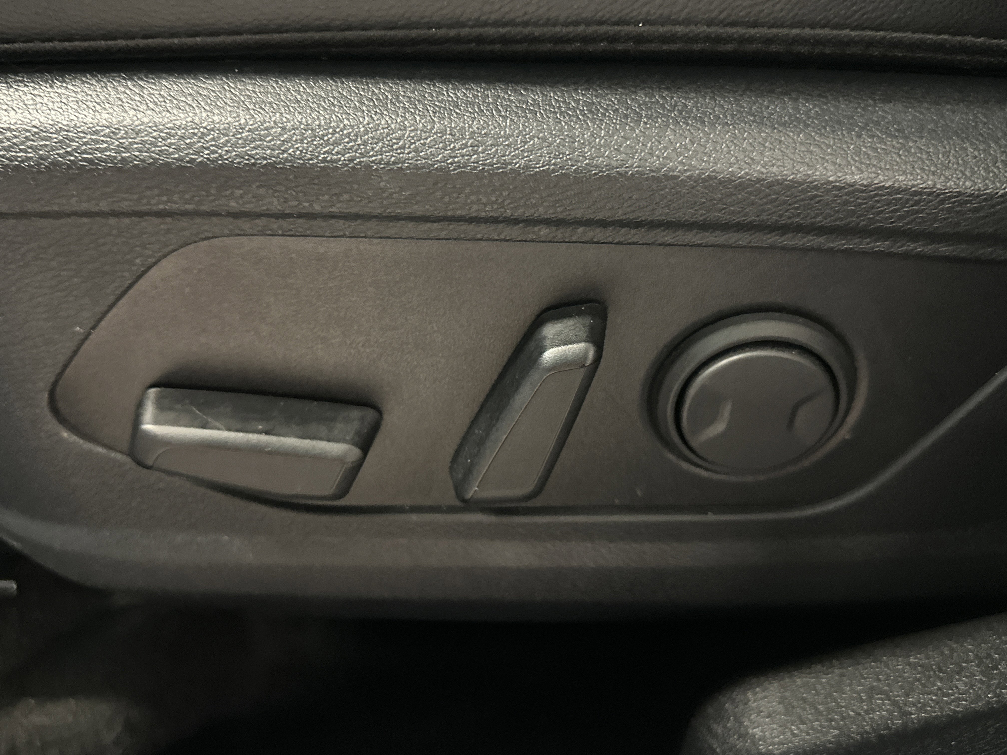 Used 2024 Kia Sportage X-Line w/ X-Line Premium Package image 23