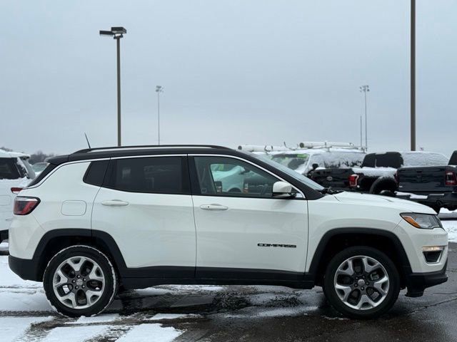 Used 2019 Jeep Compass Limited w/ Safety & Security Group image 46