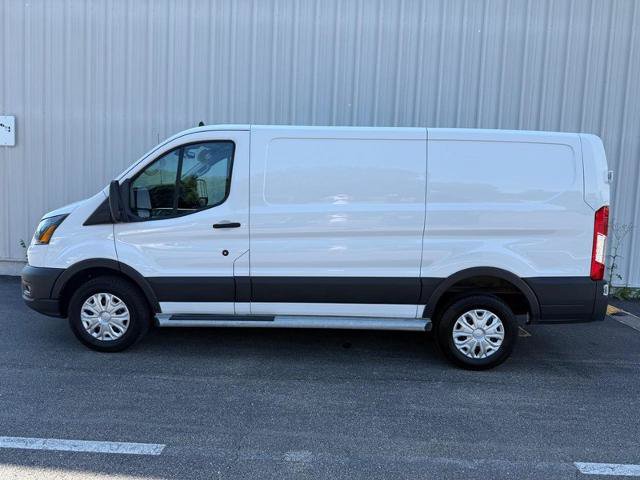 Certified 2024 Ford Transit 250 Low Roof RWD image 2
