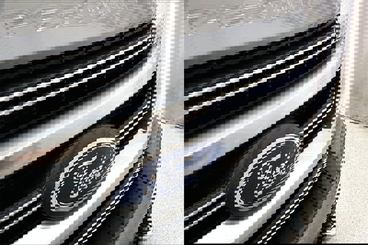 Certified 2021 Ford F250 Platinum w/ Tremor Off-Road Package image 31