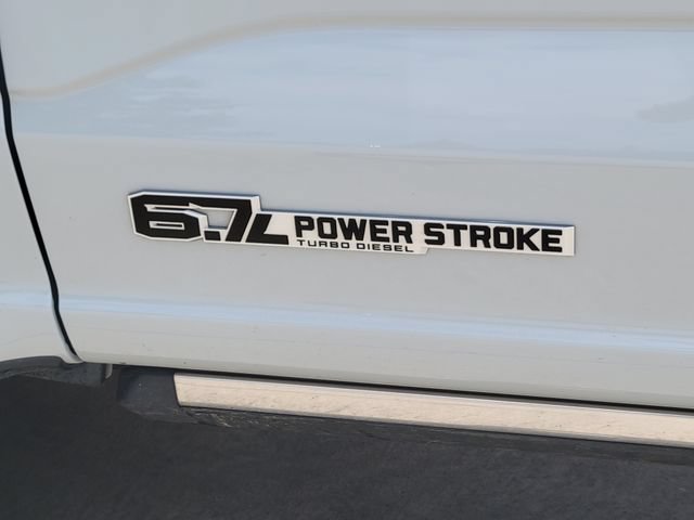Certified 2025 Ford F350 Platinum AWD/4WD image 15