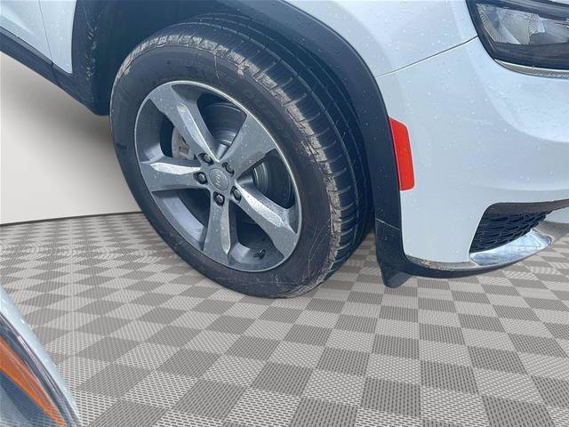 Used 2021 Jeep Grand Cherokee L Limited w/ Trailer Tow Group (B) AWD/4WD image 12