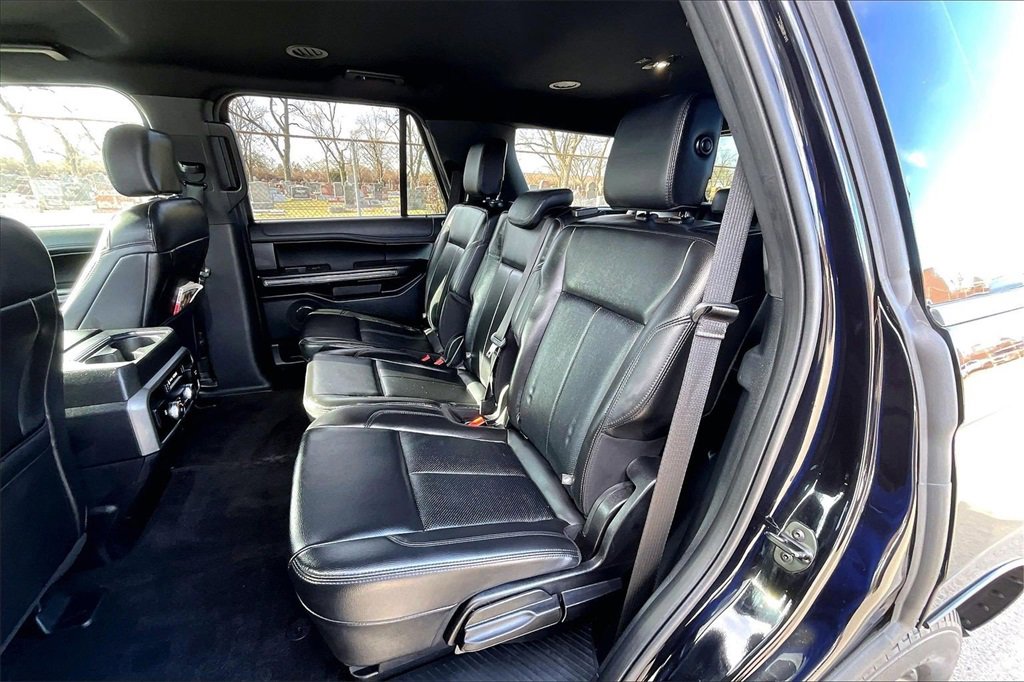 Certified 2020 Ford Expedition XLT w/ Equipment Group 202A image 24