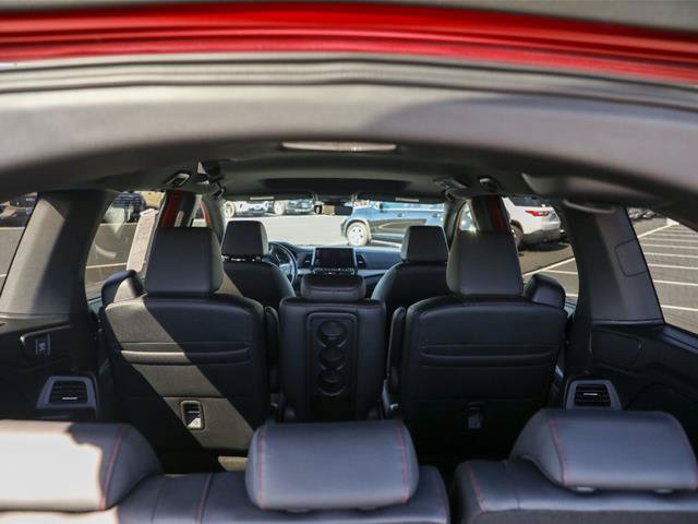 Used 2023 Honda Odyssey Sport image 15