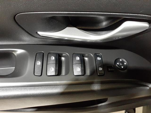 Used 2024 Hyundai Santa Cruz Night image 17