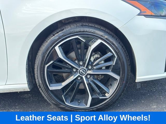 Used 2024 Nissan Altima 2.5 SR FWD image 20