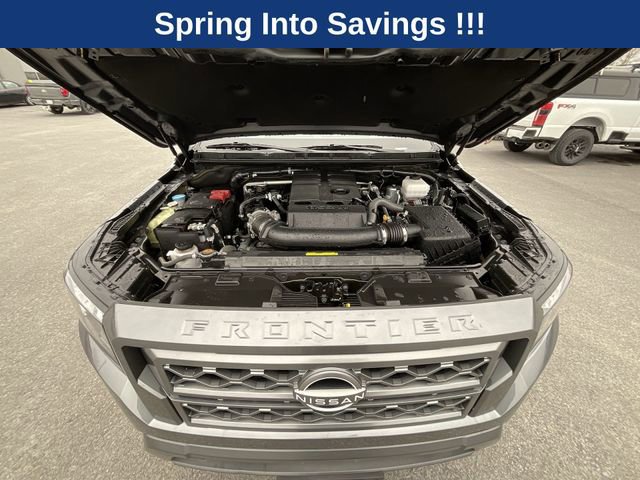 Used 2024 Nissan Frontier SV w/ Technology Package image 26