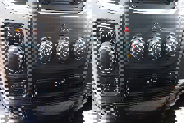 Used 2024 RAM 1500 Classic SLT image 25