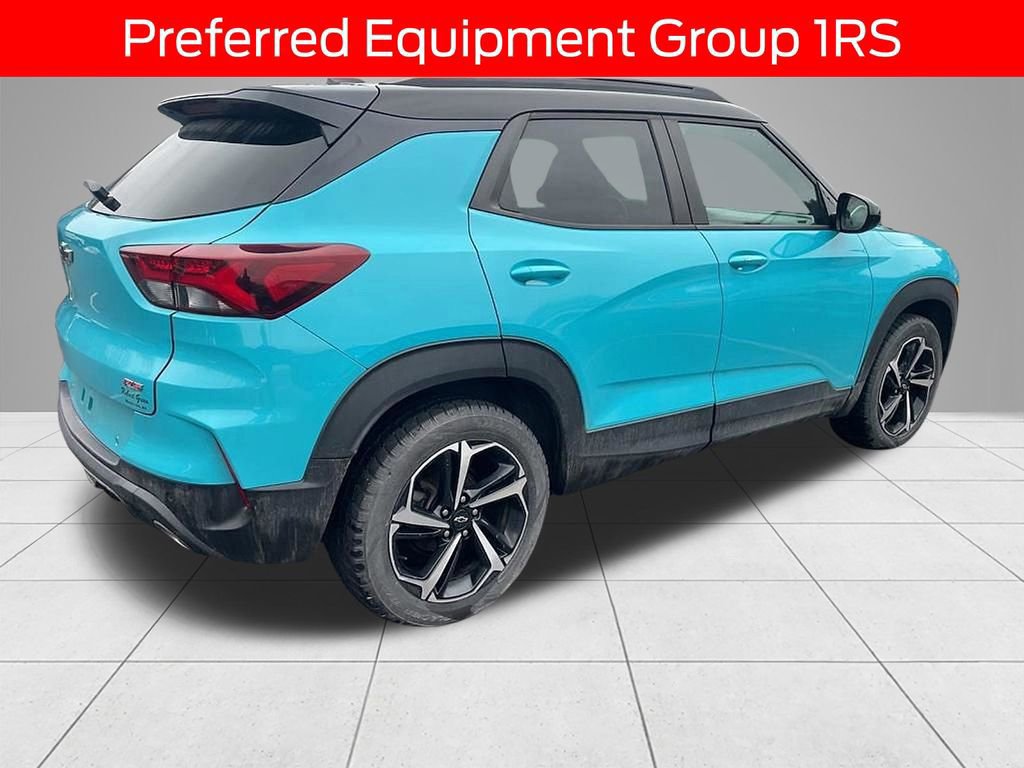 Used 2021 Chevrolet TrailBlazer RS w/ Sun and Liftgate Package image 2