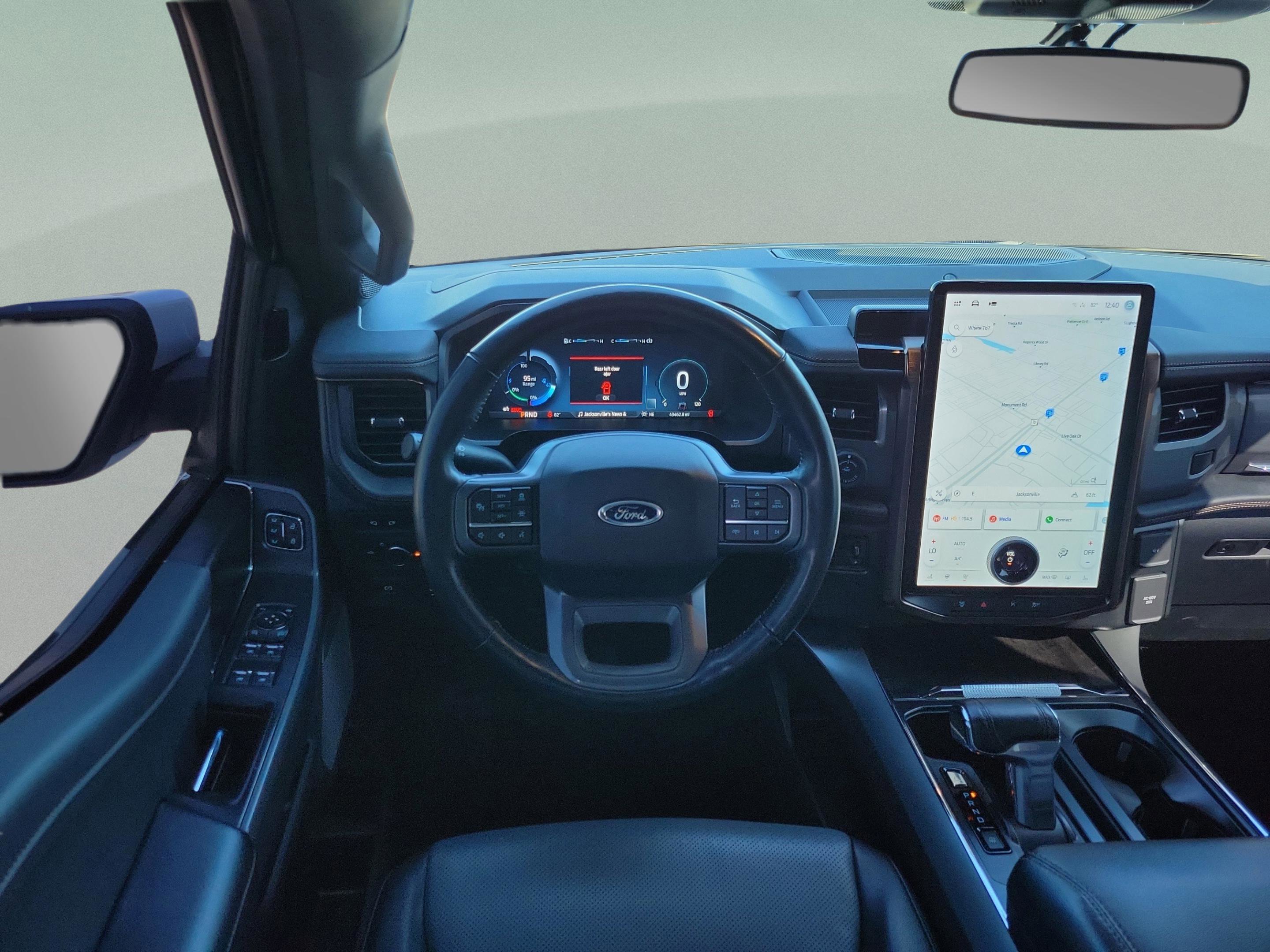 Certified 2022 Ford F150 Lightning Lariat w/ Equipment Group 511A High image 19