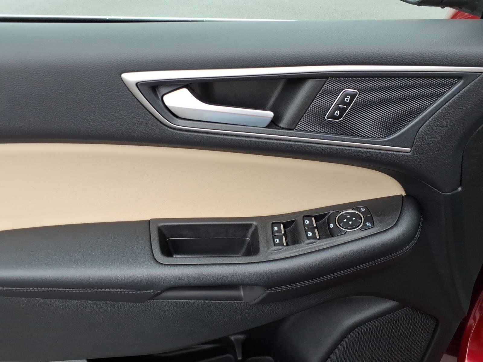 Certified 2023 Ford Edge SEL w/ Convenience Package image 10