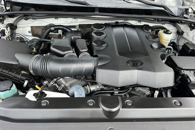 Used 2021 Toyota 4Runner SR5 Premium image 23