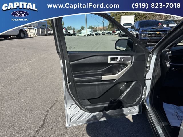 Certified 2022 Ford Explorer XLT image 19