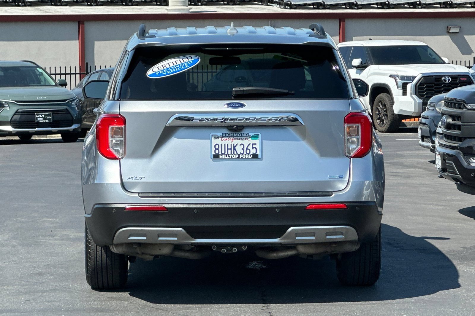 Certified 2020 Ford Explorer XLT w/ Equipment Group 202A AWD/4WD image 7