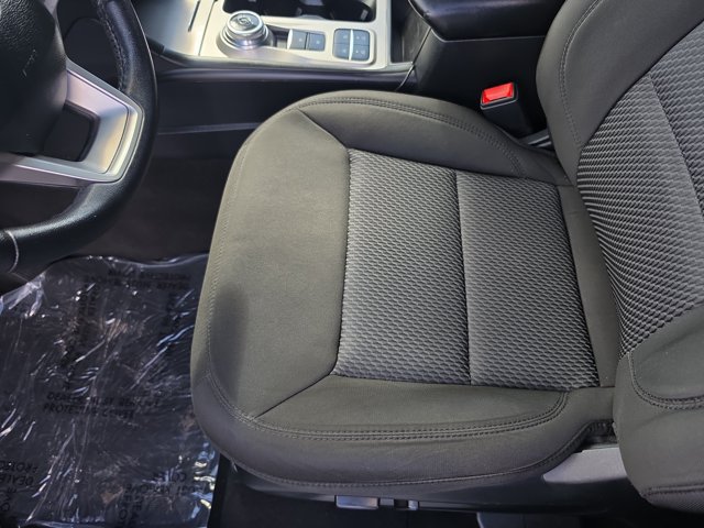 Certified 2023 Ford Explorer XLT RWD image 19