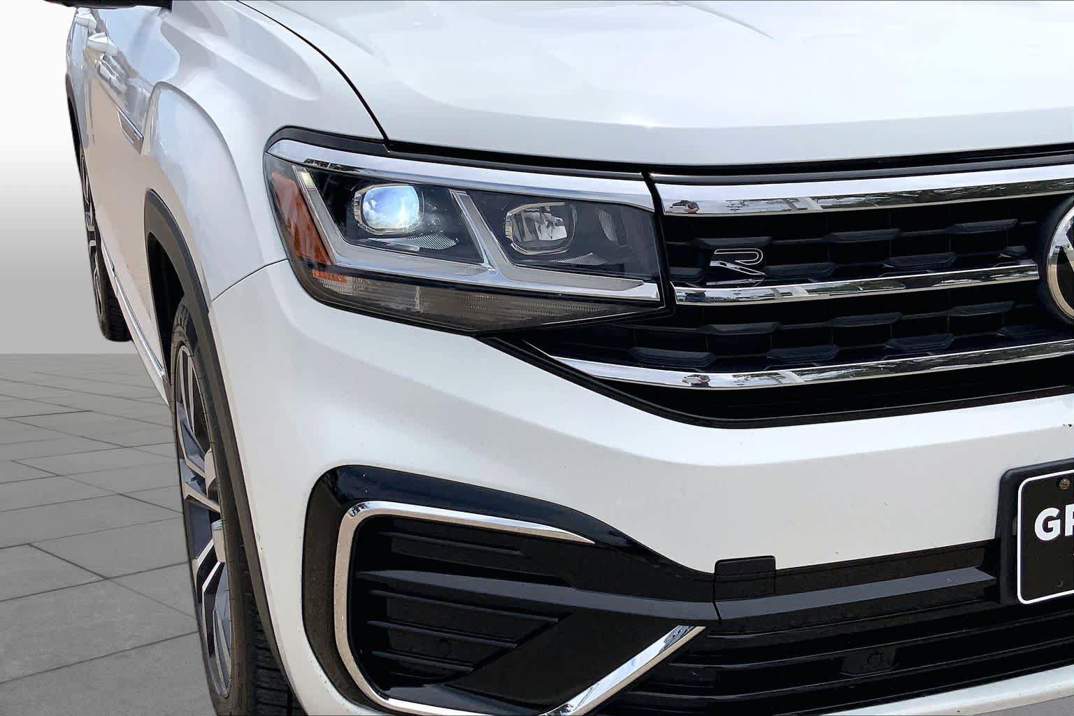 Used 2021 Volkswagen Atlas Cross Sport SEL Premium R-Line w/ Cross Sport MDO Package AWD/4WD image 28