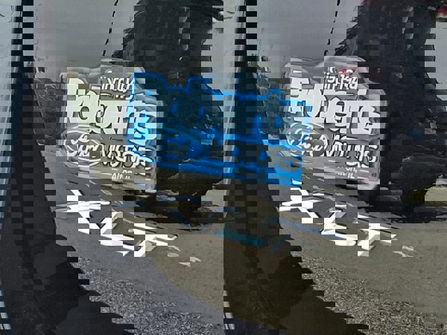 Certified 2023 Ford Explorer XLT w/ Equipment Group 202A image 33