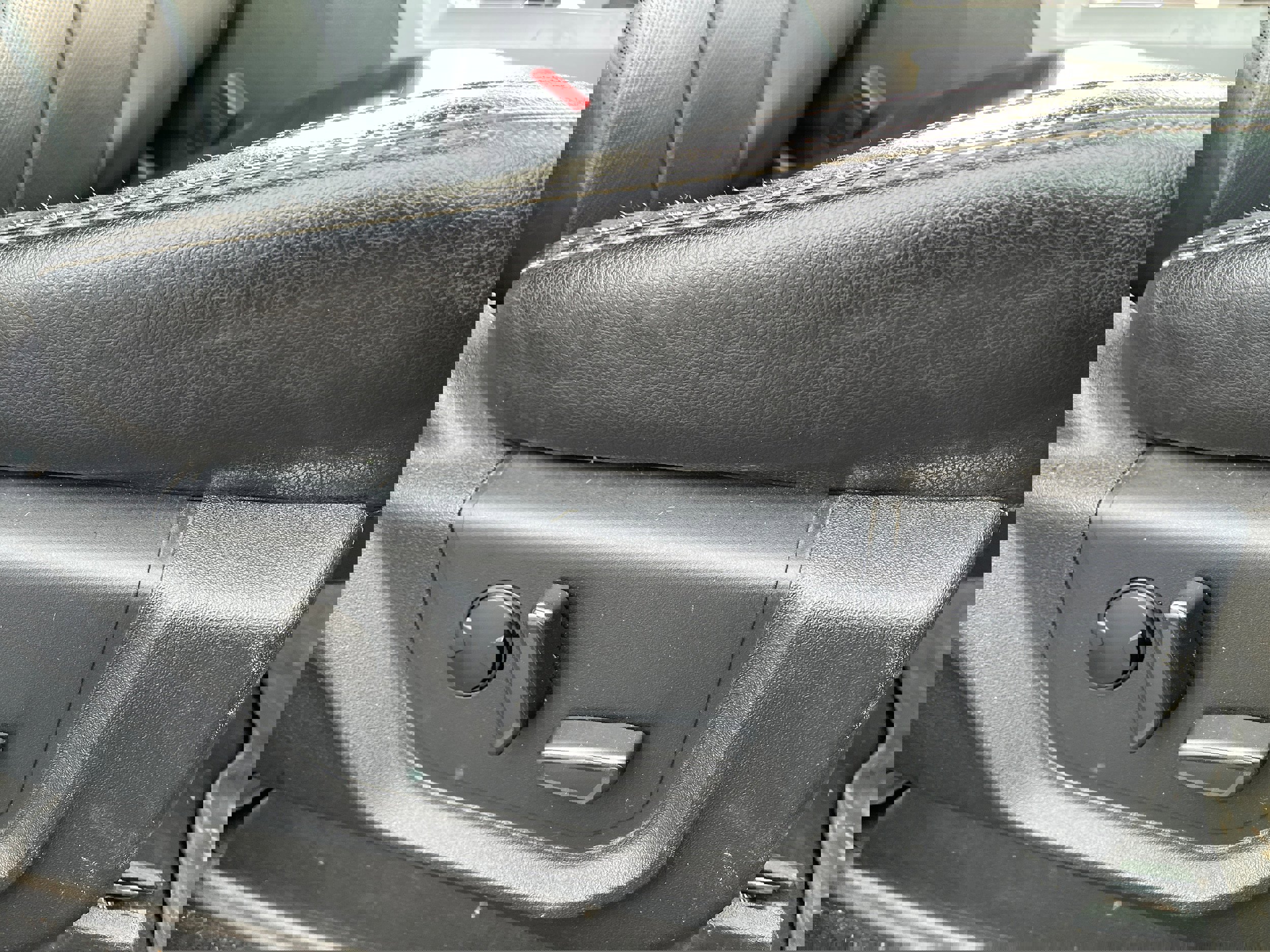 Certified 2020 Ford F350 Lariat image 14