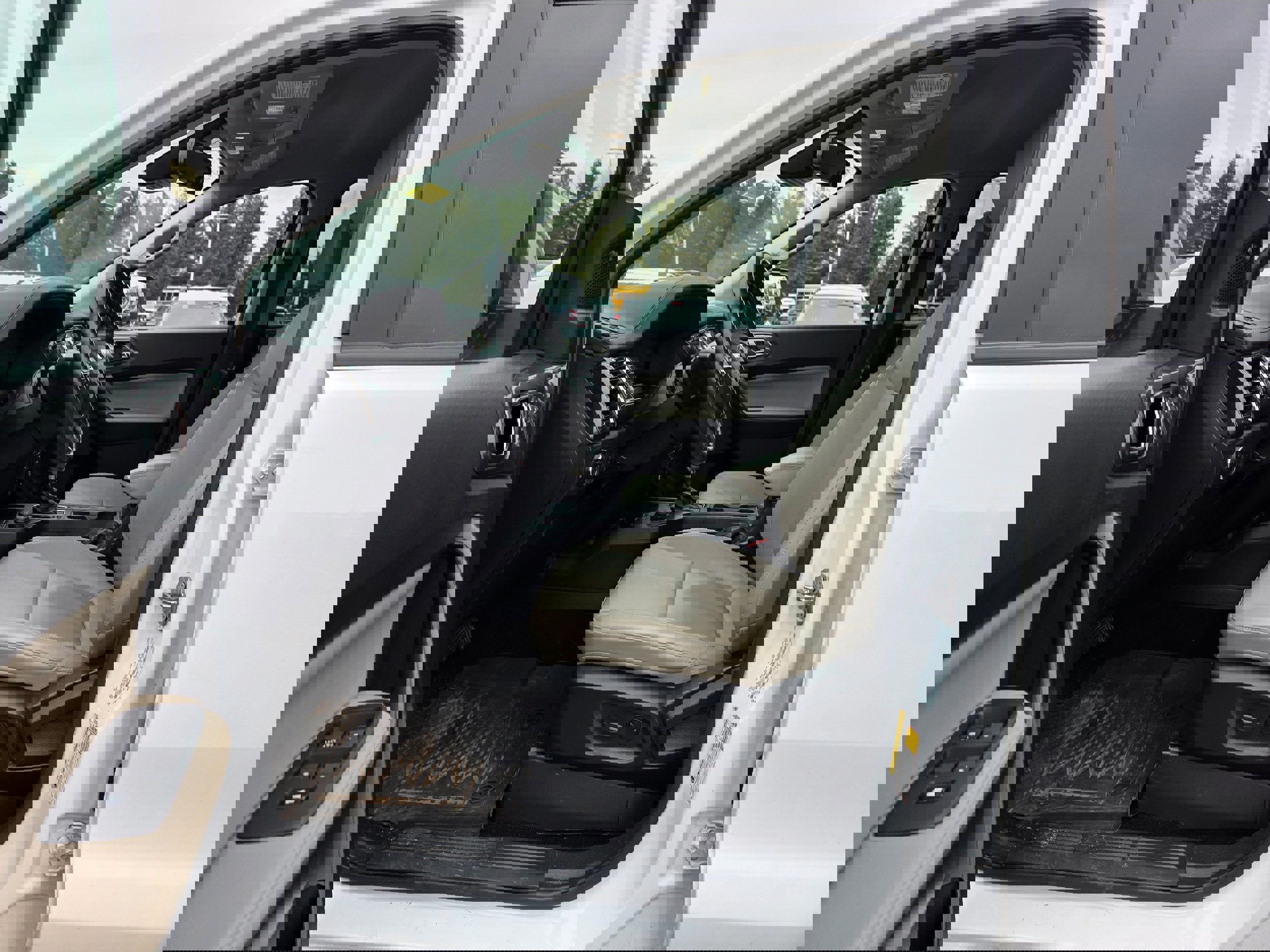 Certified 2023 Ford Ranger Lariat w/ Equipment Group 501A High image 21