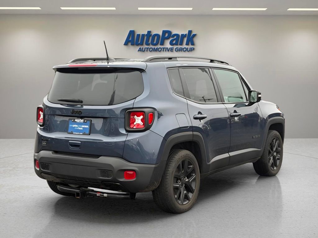 Used 2022 Jeep Renegade Altitude w/ Convenience Group AWD/4WD image 7