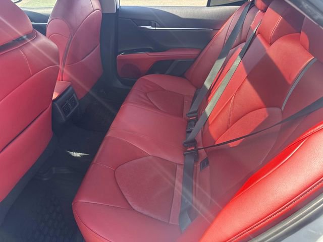 Used 2019 Toyota Camry XSE FWD image 17