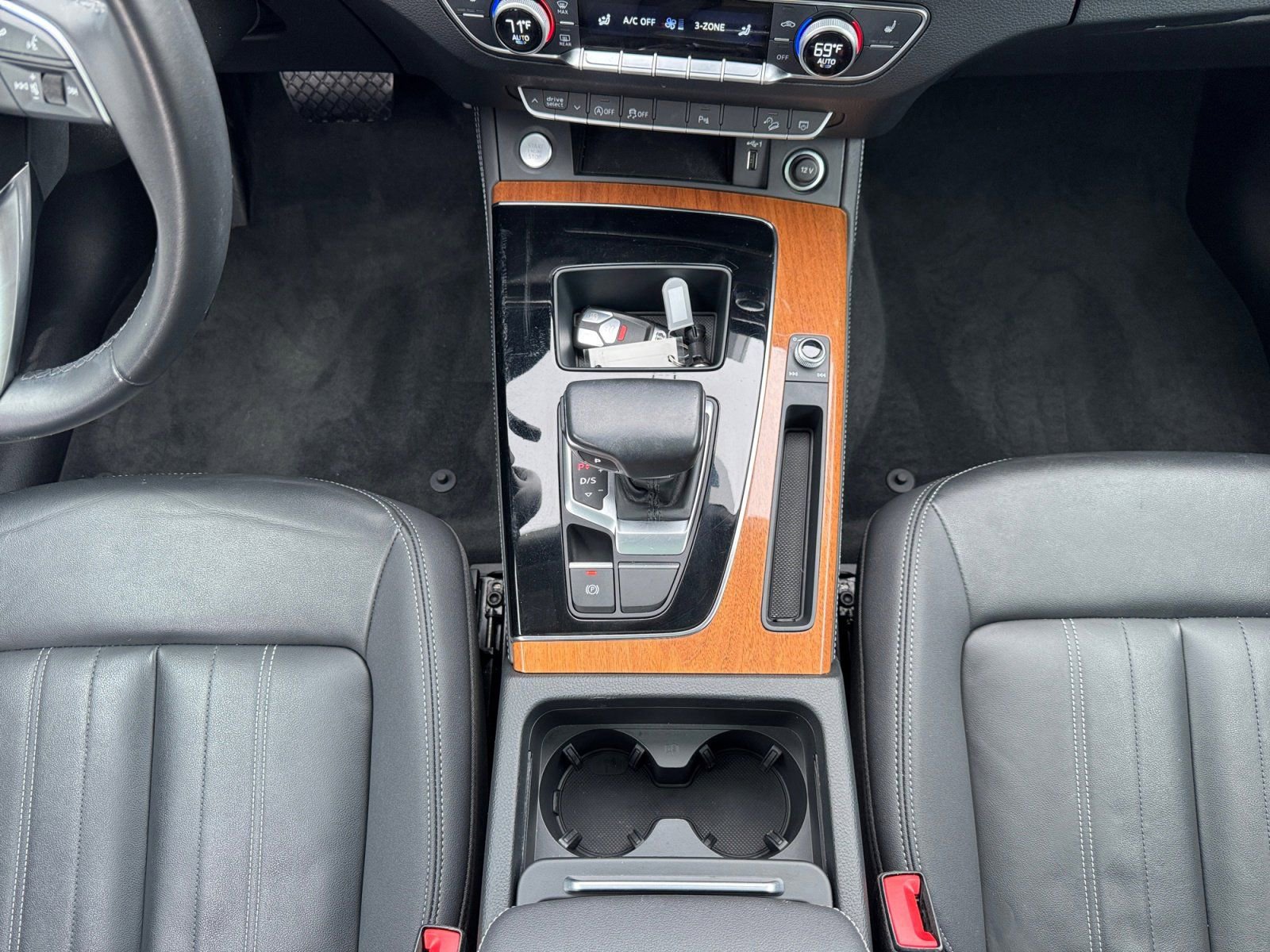 Used 2022 Audi Q5 2.0T Premium Plus image 11