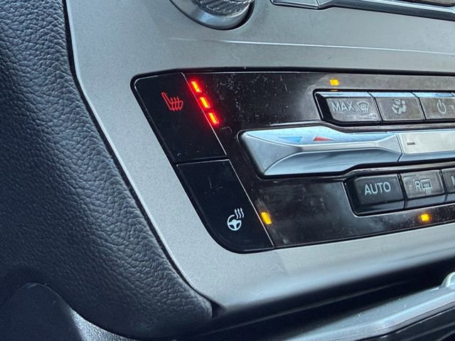 Certified 2022 Ford Explorer XLT w/ Equipment Group 202A image 21