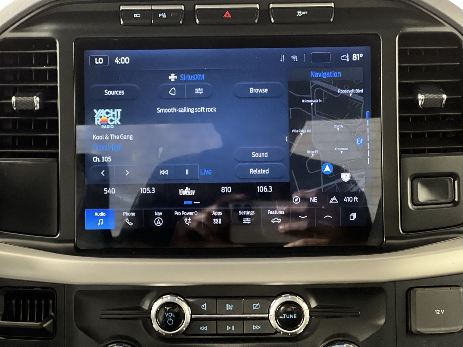 Certified 2023 Ford F150 Lightning XLT AWD/4WD image 18