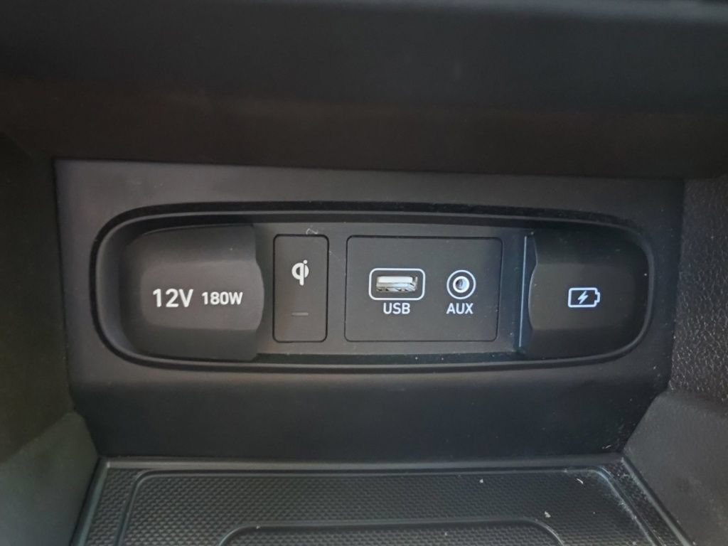 Used 2019 Hyundai Santa Fe AWD image 20