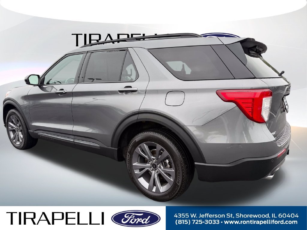 Certified 2023 Ford Explorer XLT w/ Equipment Group 202A AWD/4WD image 8