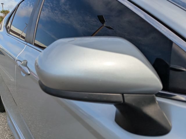 Used 2020 Toyota Camry SE FWD image 12