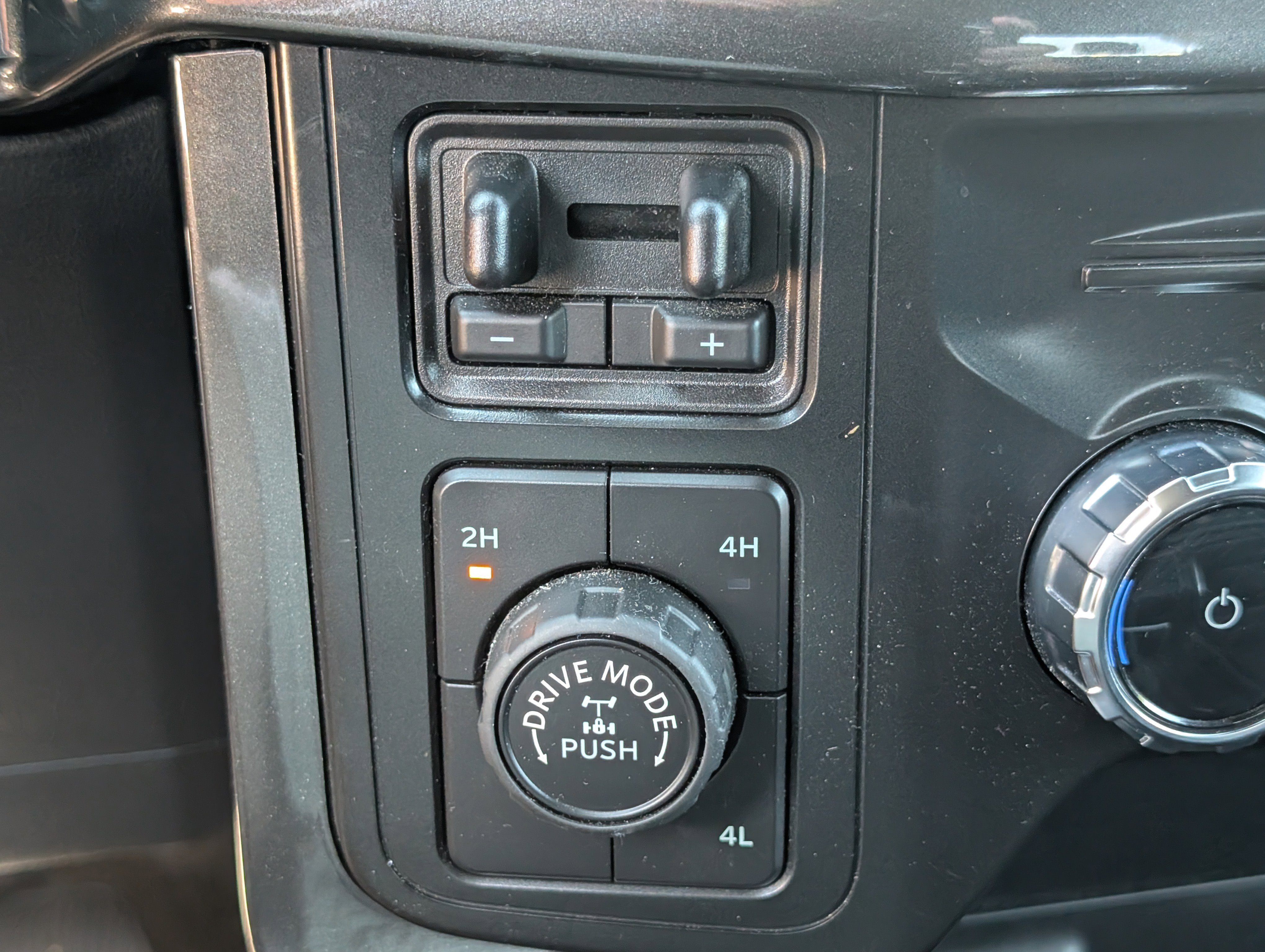 Certified 2022 Ford F150 XLT w/ Equipment Group 302A High AWD/4WD image 26