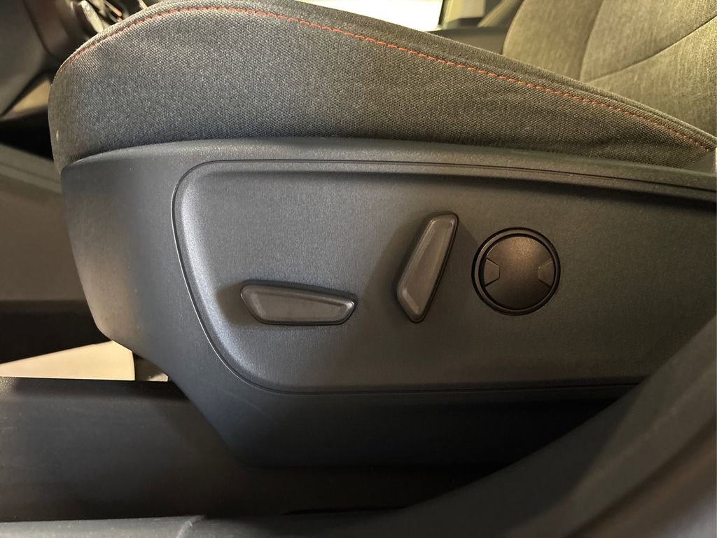 Certified 2022 Ford Maverick XLT w/ Equipment Group 300A Standard image 29