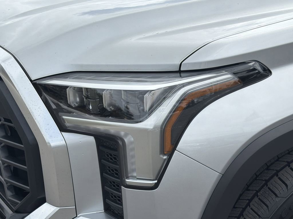 Used 2022 Toyota Tundra Limited w/ TRD Off-Road Package image 8