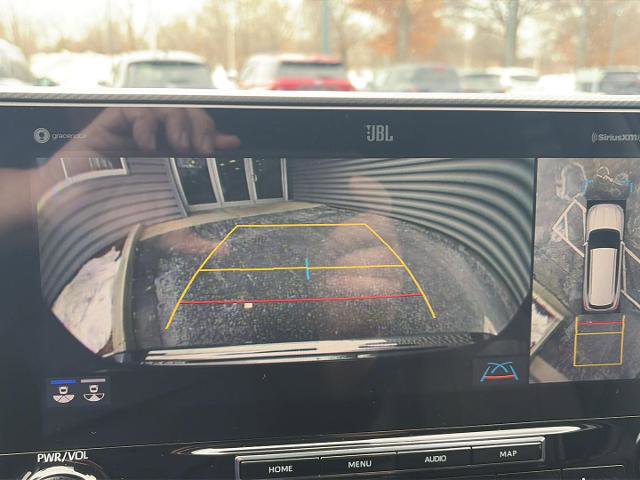 Used 2021 Toyota Highlander Platinum image 30