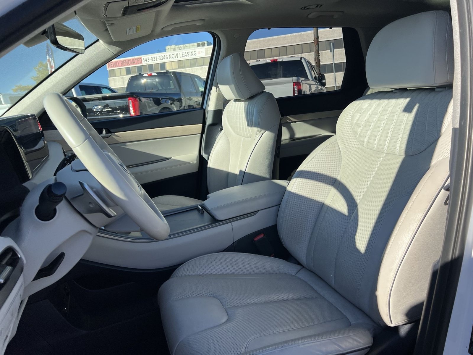 Used 2023 Hyundai Palisade Limited AWD/4WD image 11