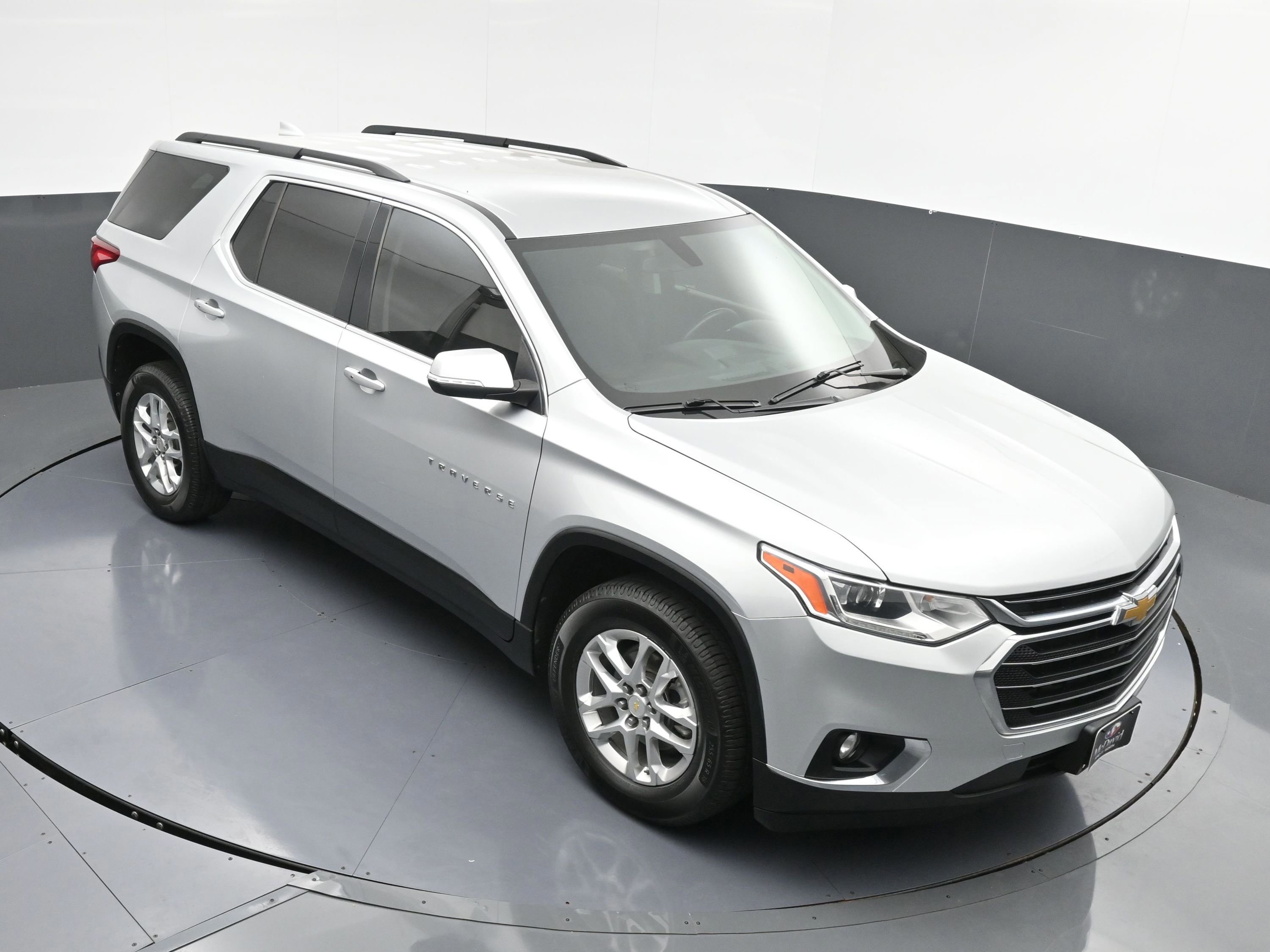 Used 2021 Chevrolet Traverse LT image 21