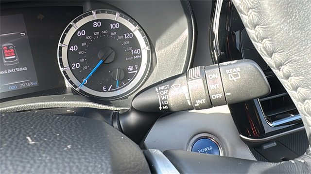 Used 2021 Toyota Highlander LE image 21