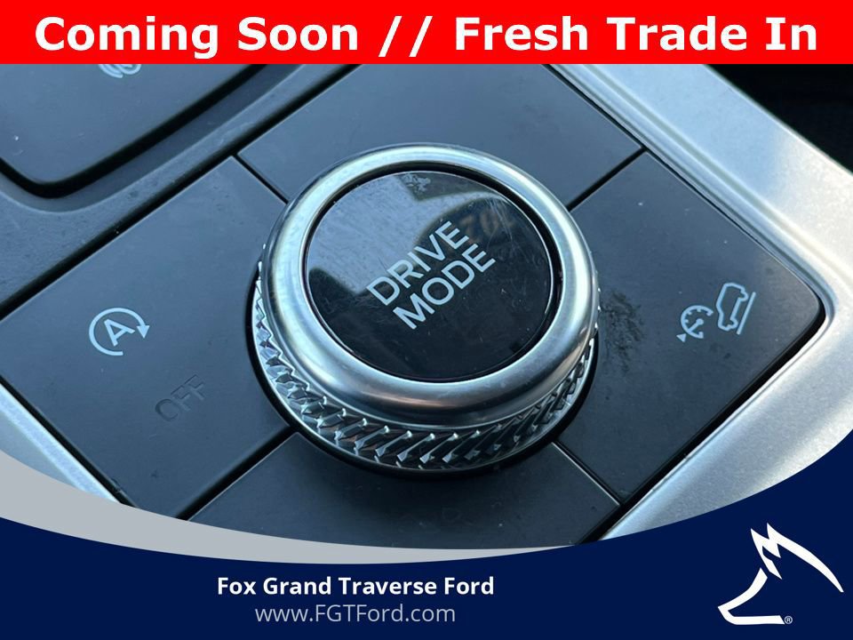 Certified 2023 Ford Explorer XLT w/ Equipment Group 202A image 31