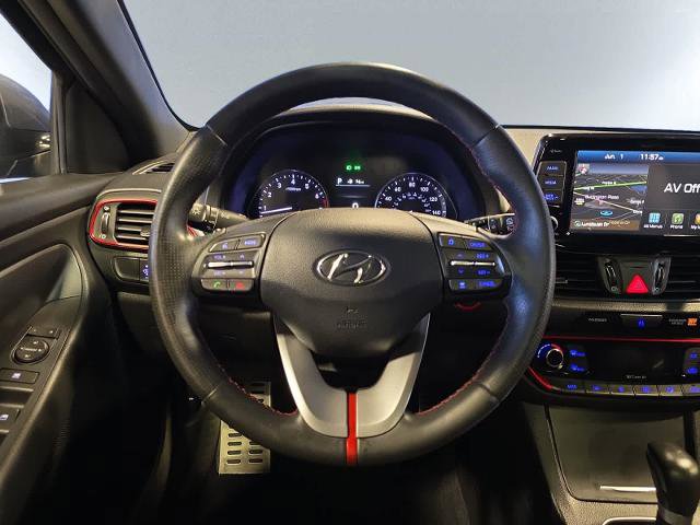 Used 2018 Hyundai Elantra GT Sport w/ Sport Tech Package 04 FWD image 17