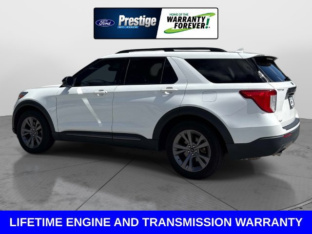 Certified 2022 Ford Explorer XLT w/ Equipment Group 202A RWD image 6
