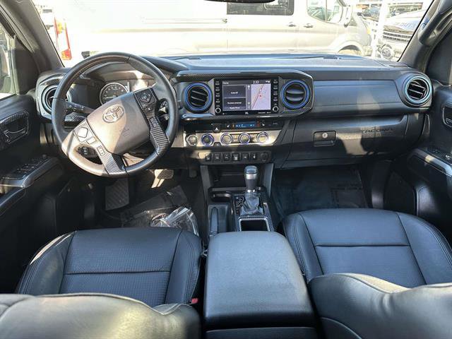Used 2022 Toyota Tacoma Limited image 35