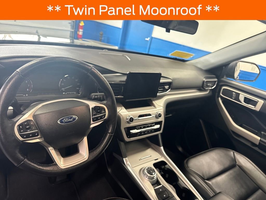 Certified 2023 Ford Explorer XLT w/ Equipment Group 202A image 10