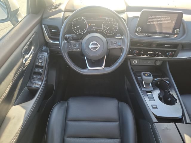 Used 2023 Nissan Rogue SV w/ SV Premium B Package FWD image 9