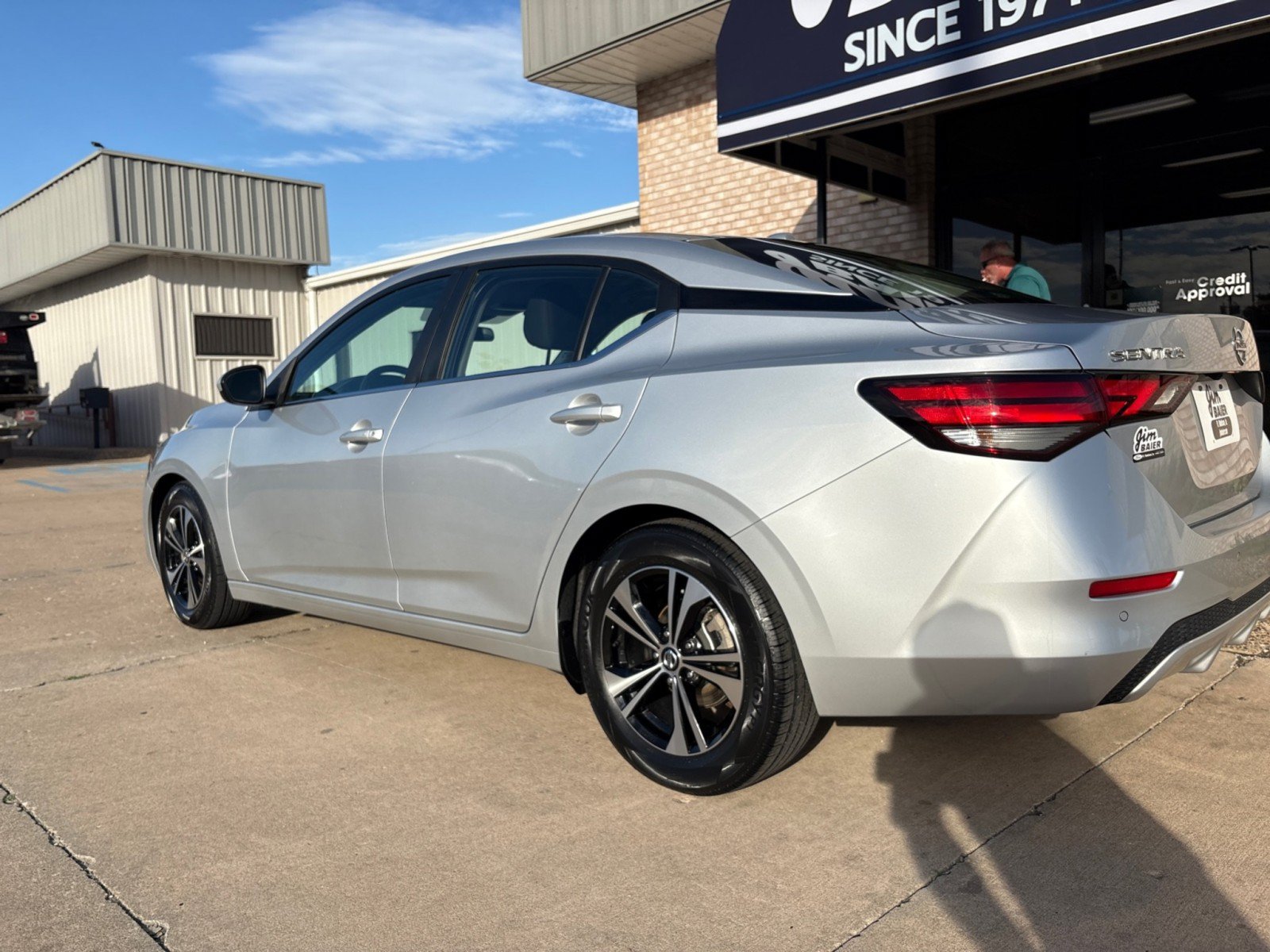 Used 2022 Nissan Sentra SV FWD image 10