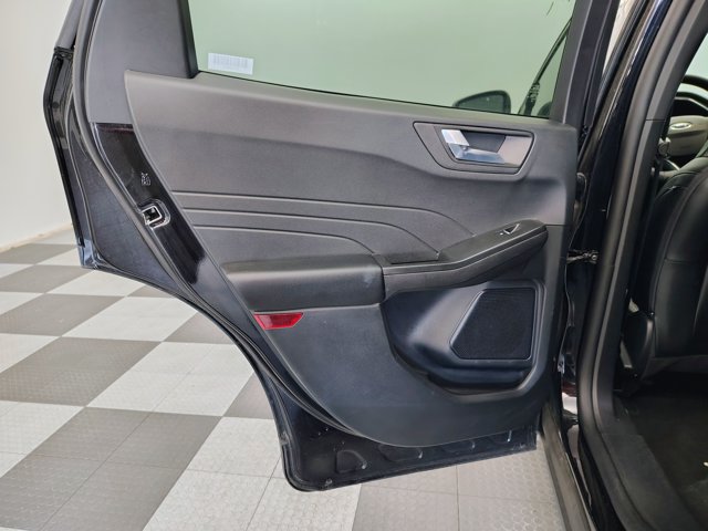Certified 2025 Ford Escape ST-Line AWD/4WD image 11
